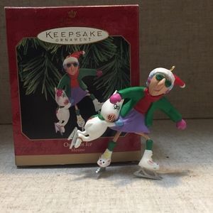 Hallmark Maxine 1999 Ornament "On Thin Ice” NIB